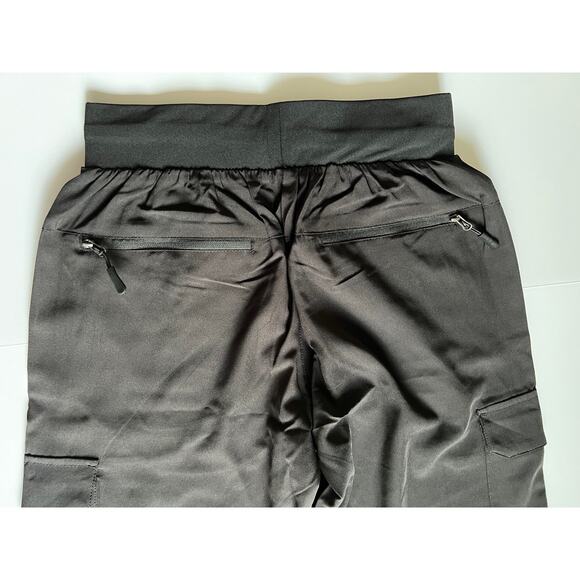 AMAZON Women's Small Black Cargo Pants - Picture 6 of 16